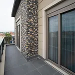 Living Dream Duplex דירה *